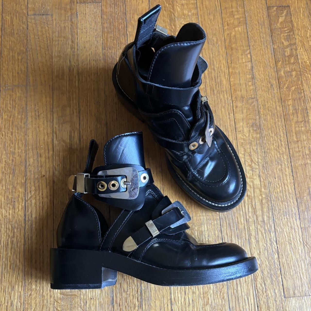 Balenciaga ceinture cut out 2024 boots