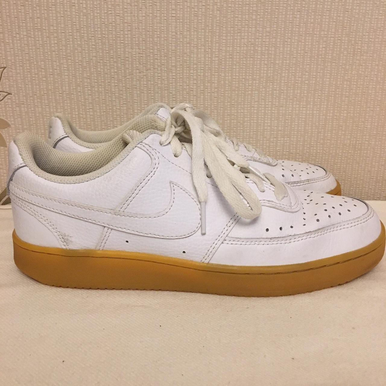 Nike Women's White Trainers | Depop