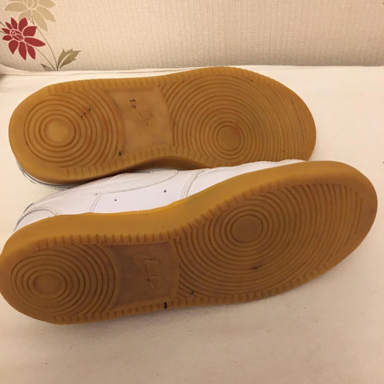 womens white nike trainers uk