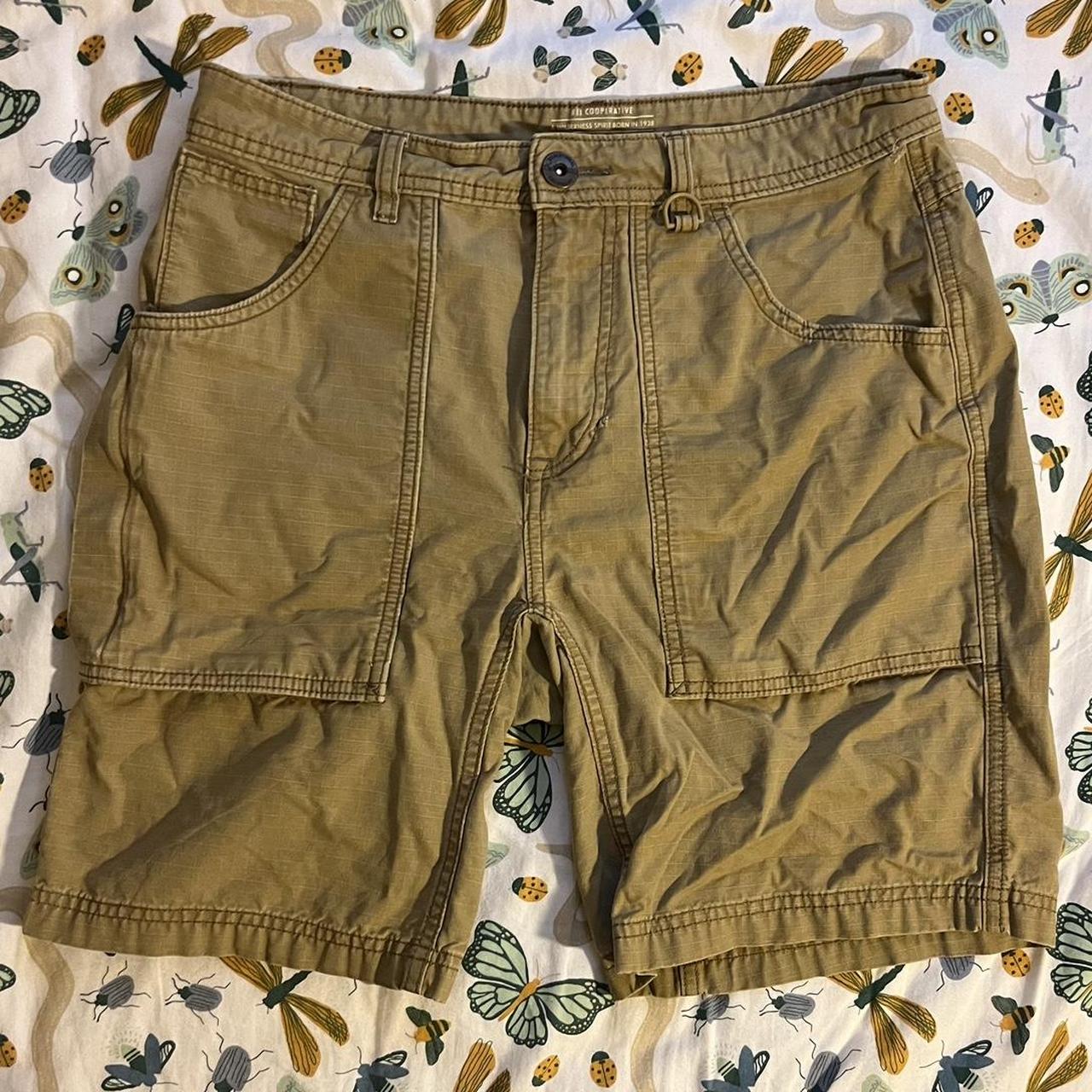 REI co-op khaki cargo shorts with a baggy Depop