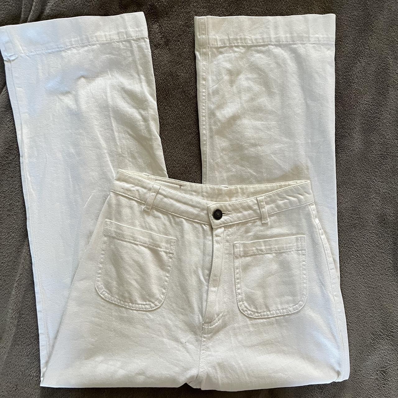 subdued linen trousers