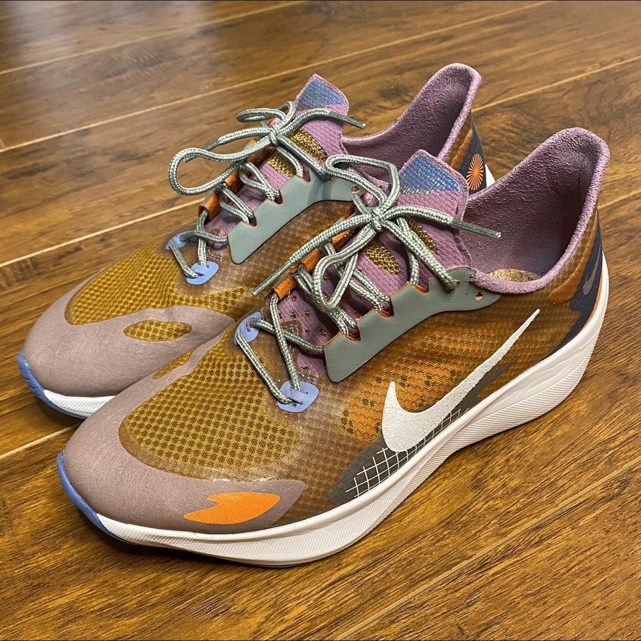 Nike vapor street outlet peg sneakers