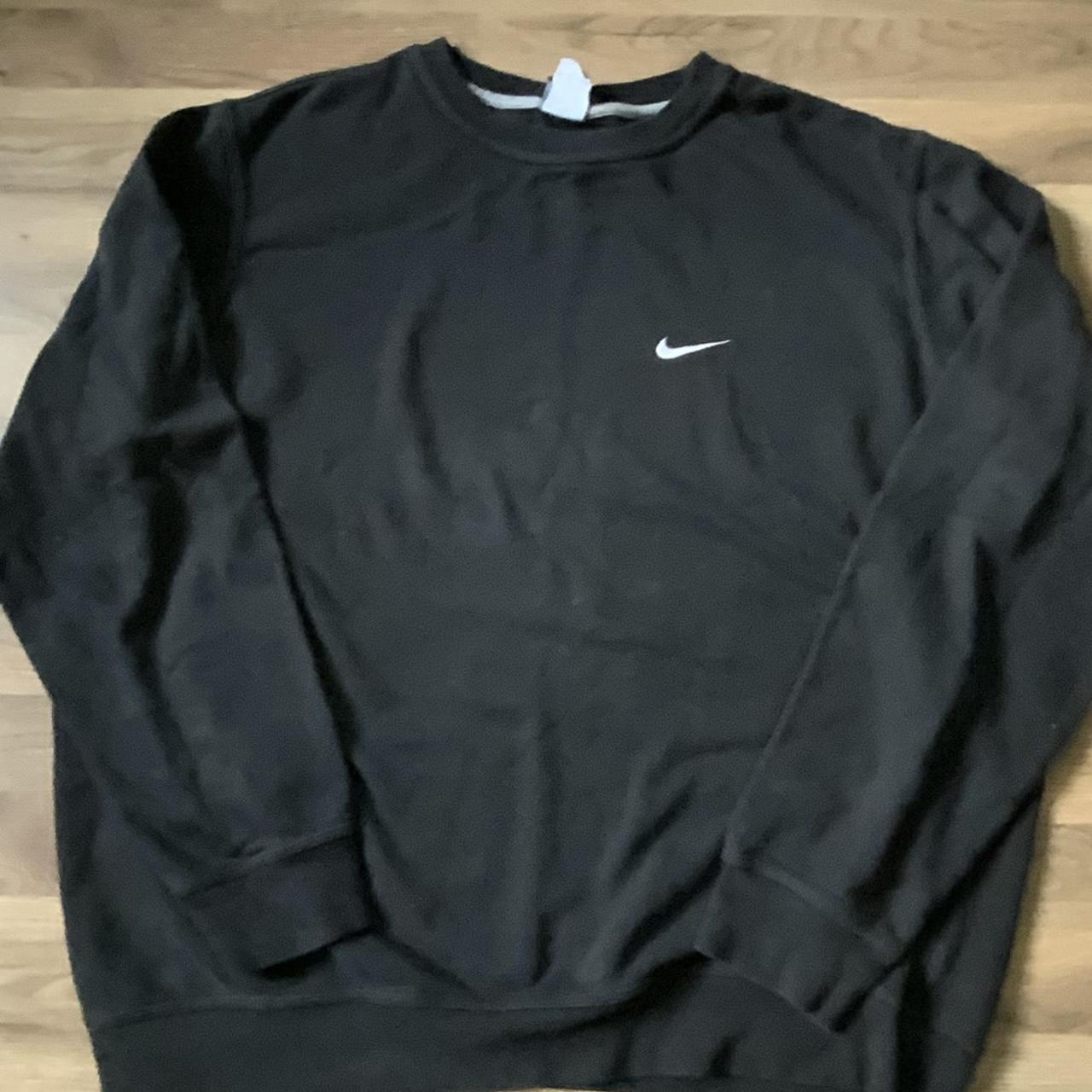 Black nike crew online neck jumper