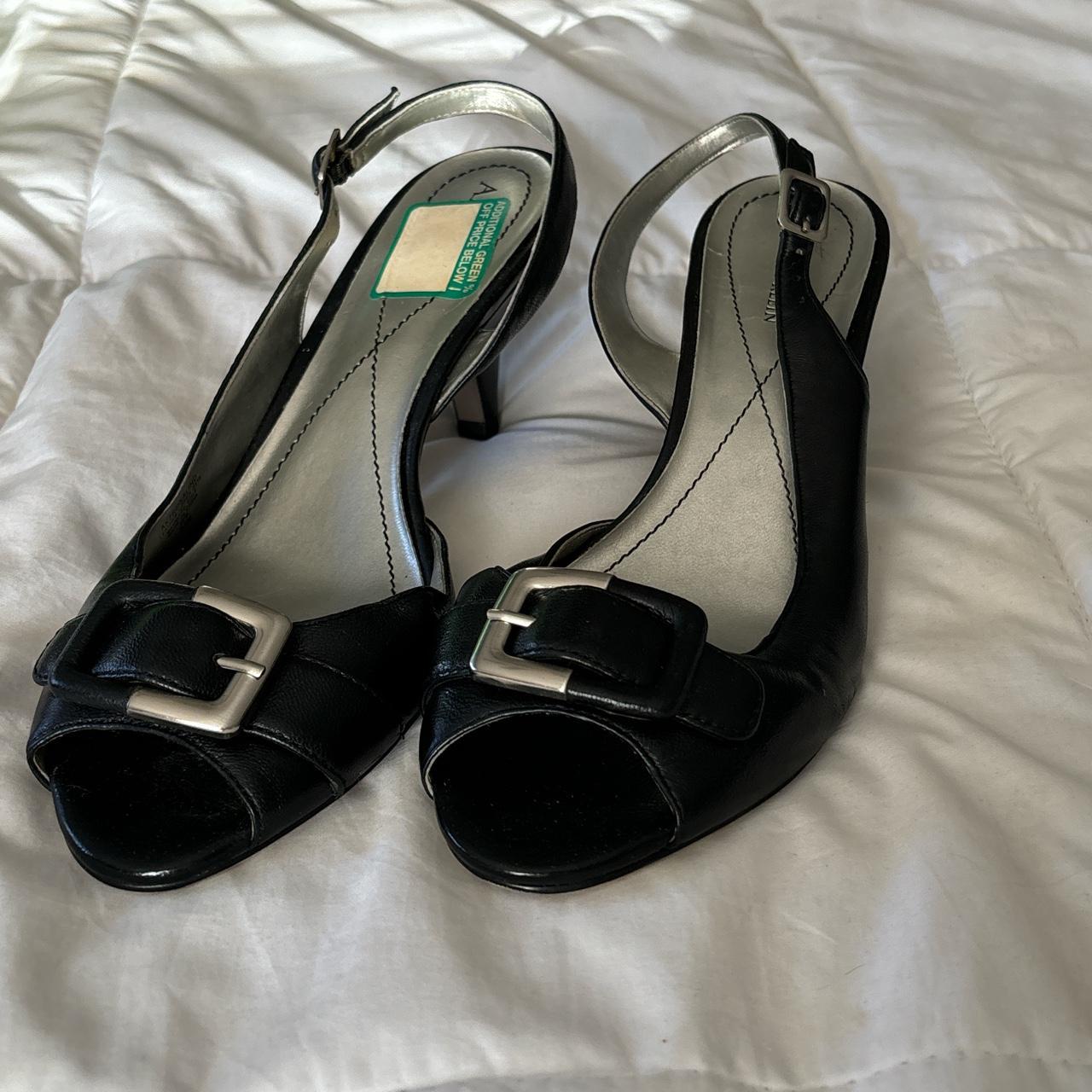 Vintage Anne Klein Kitten Heels Size-8 1/2... - Depop