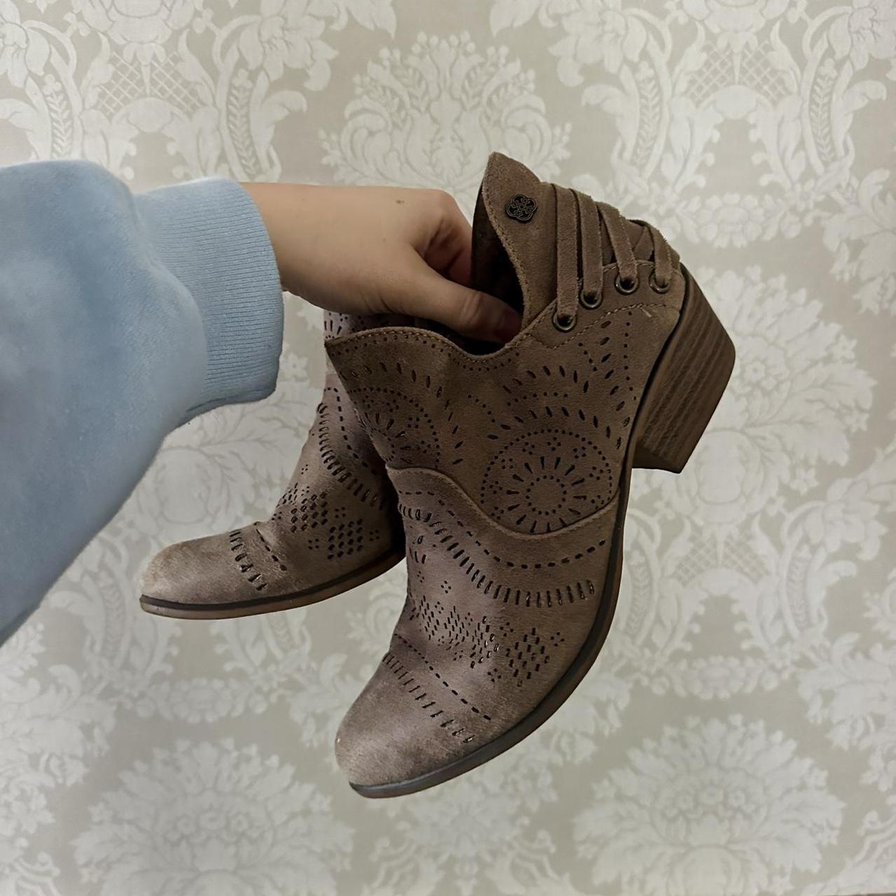 Daisy fuentes hot sale ankle boots