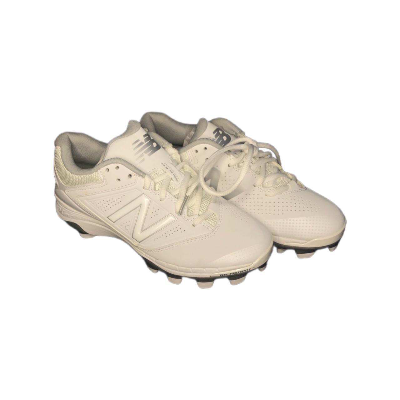 White new balance cleats clearance softball