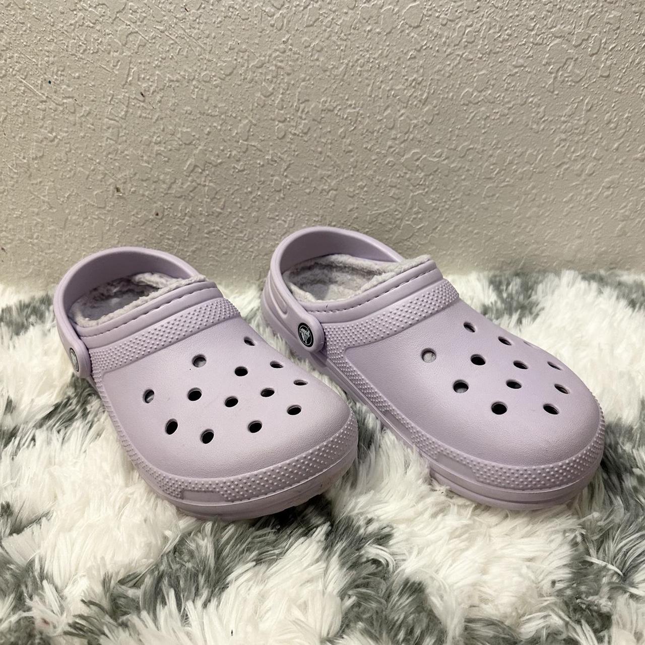 classic crocs lavender