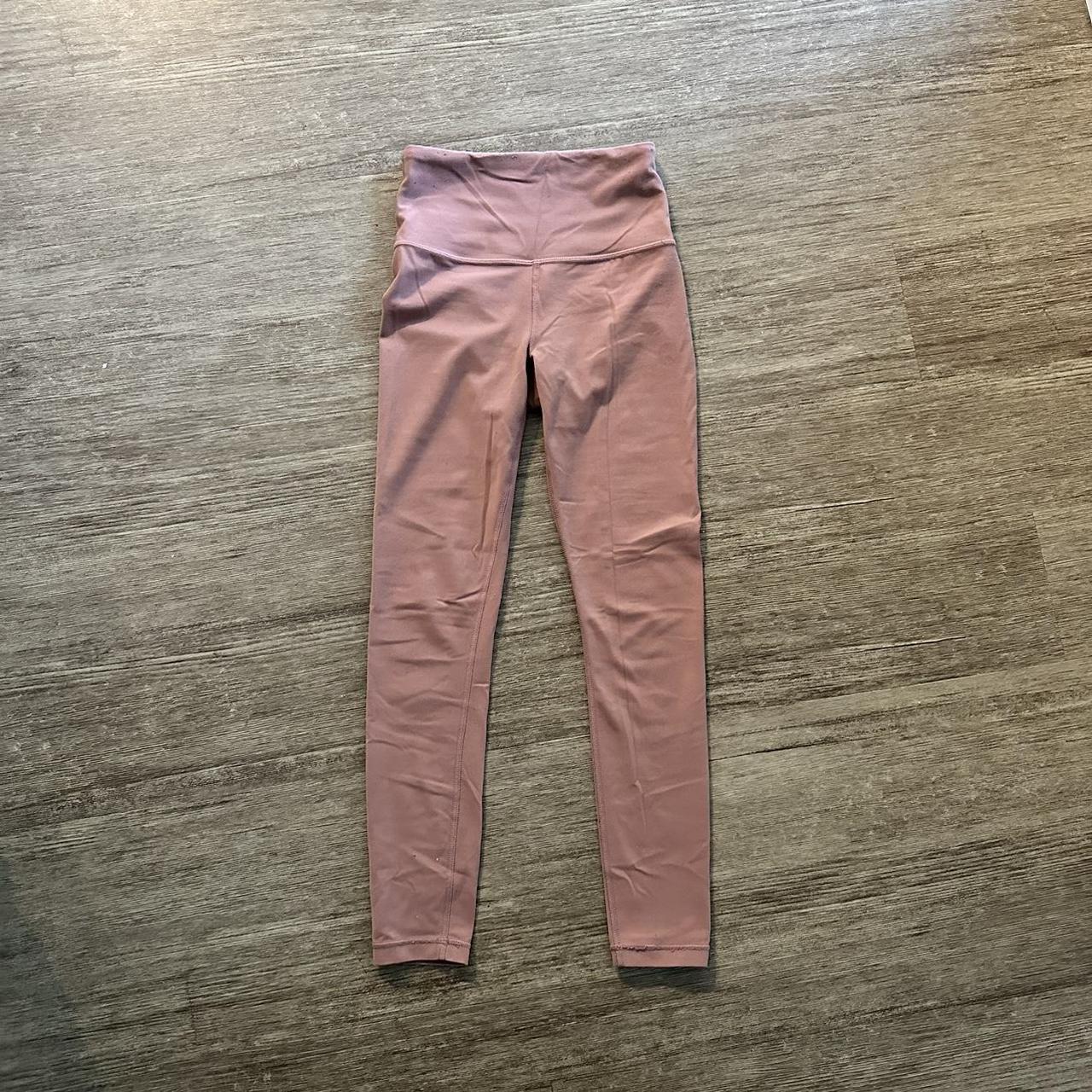 Athleta Cropped Leggings Women's Small Navy/Pink - Depop