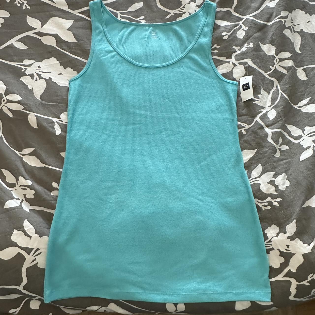 Gap Women's Blue and White Vest Depop