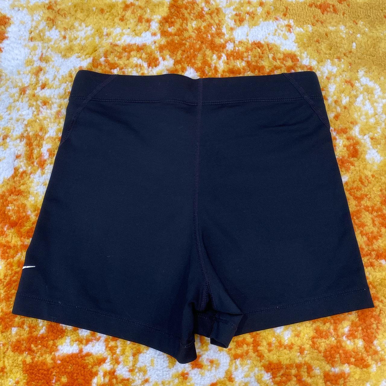 nike pros all black