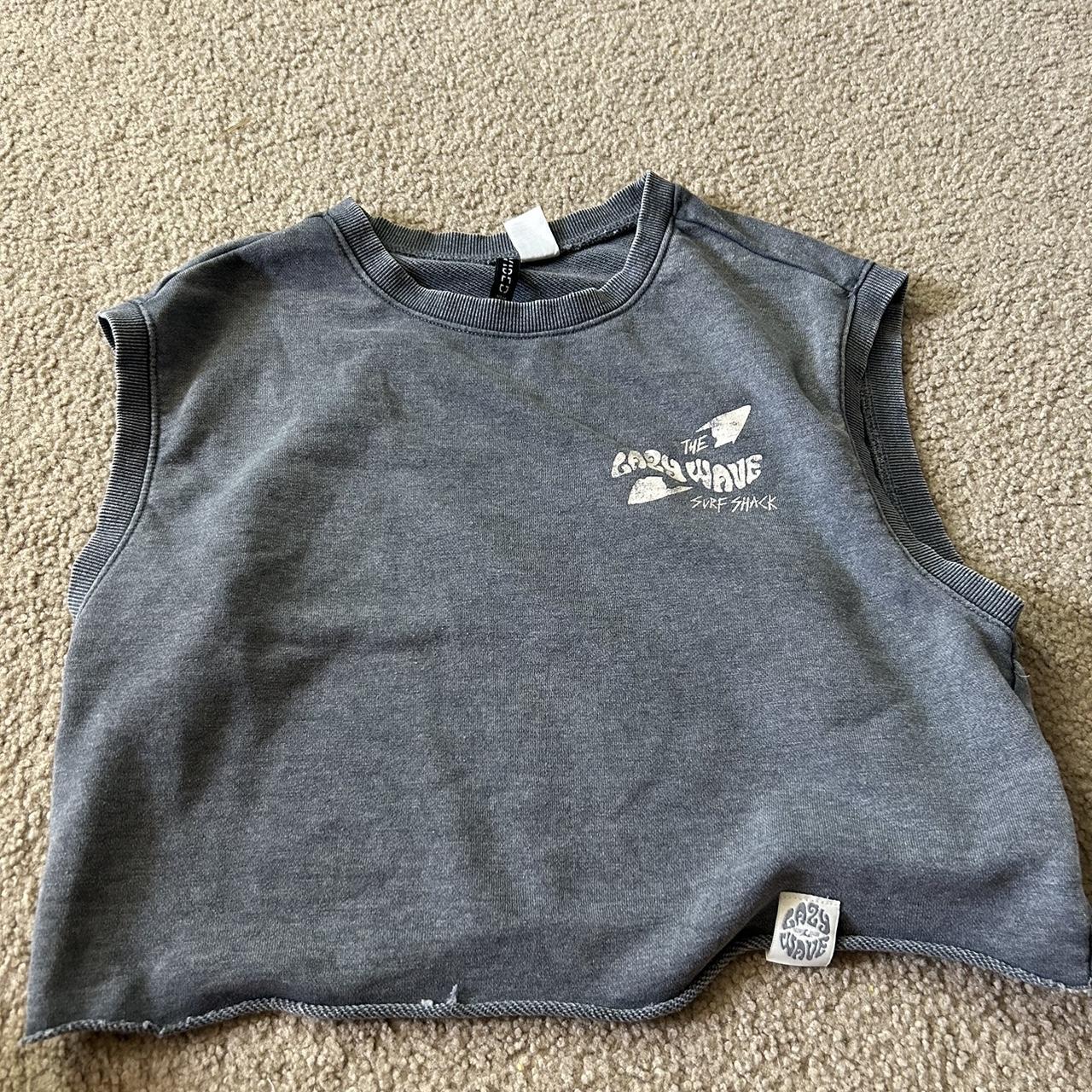 Women’s H&M cut off tank top. Size XS Depop