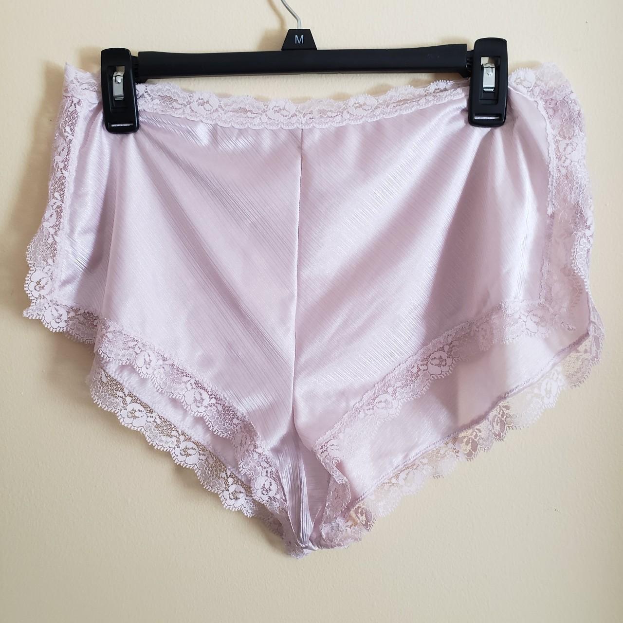 Warner's Women's Pink and Purple Panties | Depop