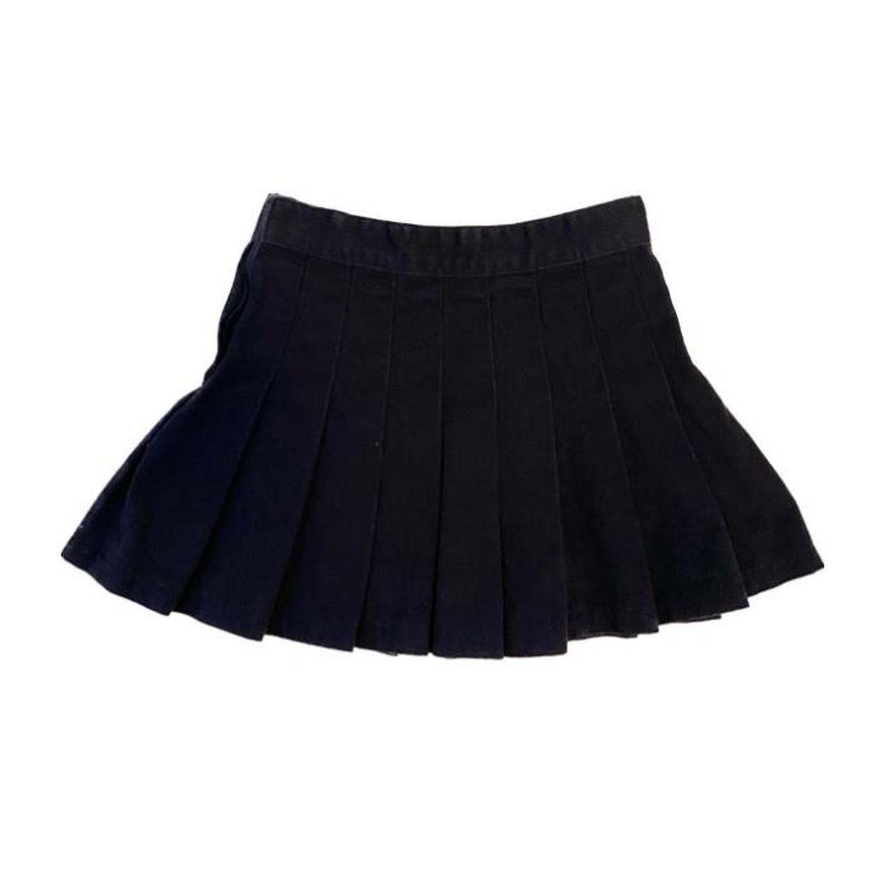 🖤BRANDY MELVILLE NAVY PLEATED SKIRT 🖤 Size... - Depop