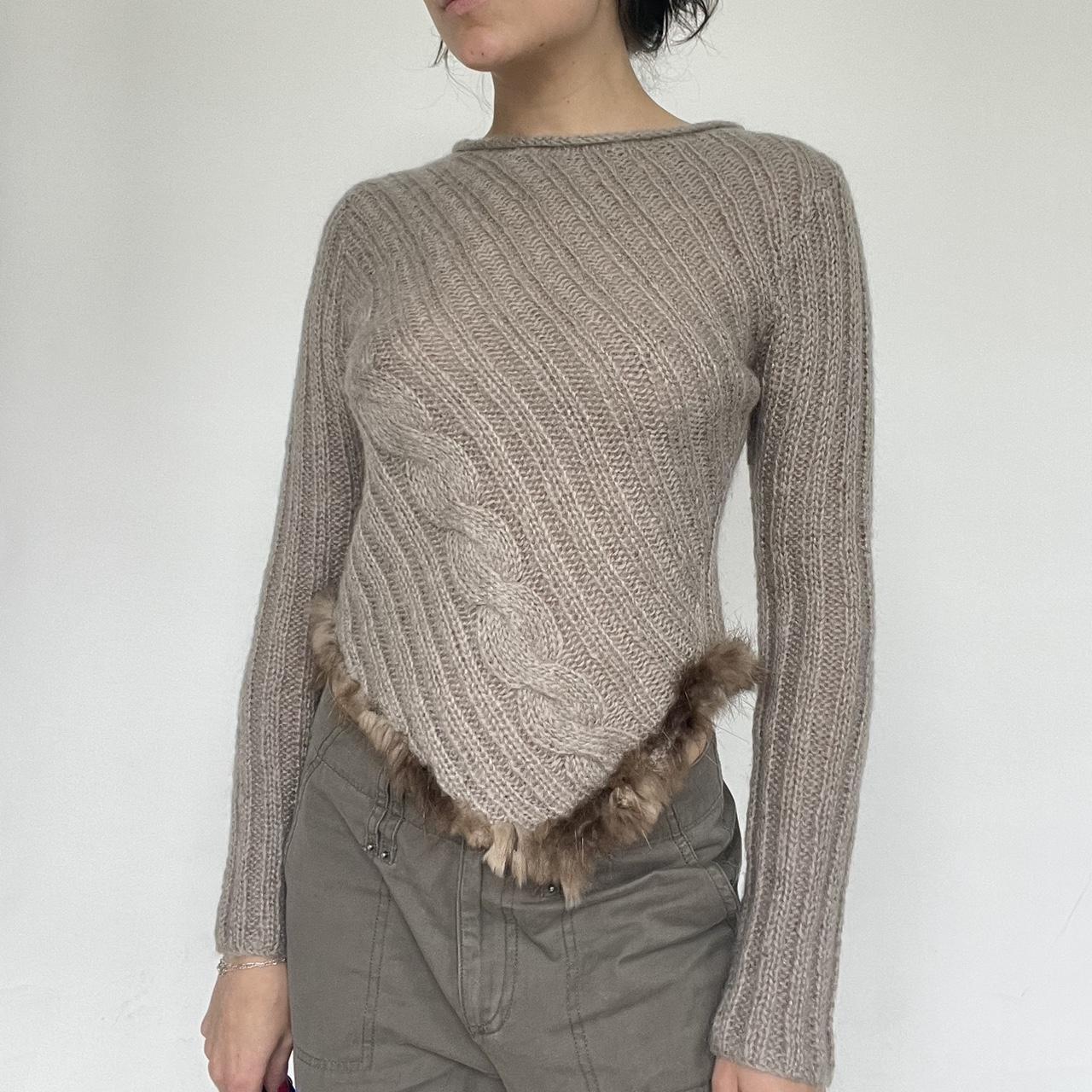 Women's Grey and Brown Jumper Depop