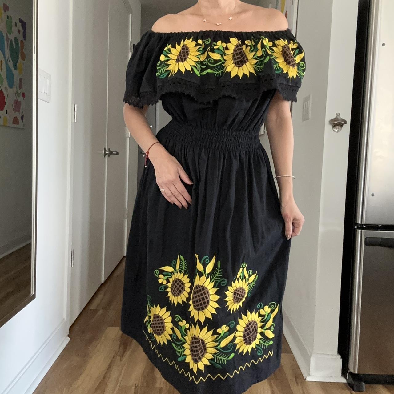 Black and outlet yellow sunflower dress