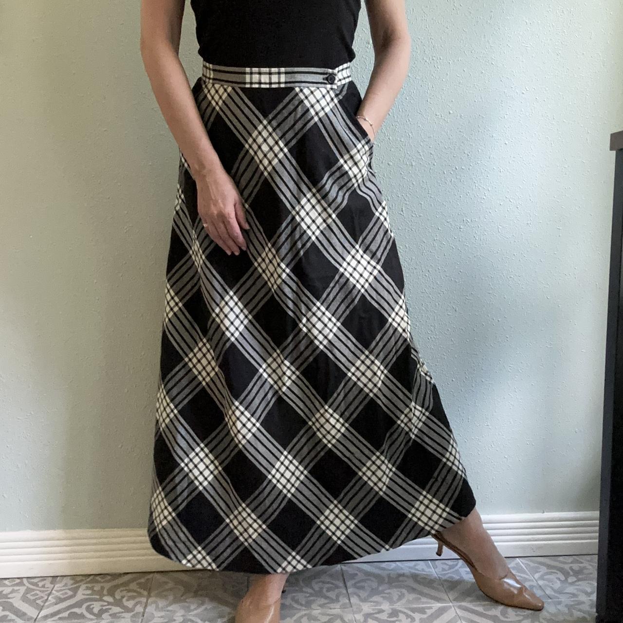 Long wool skirt 90s best sale