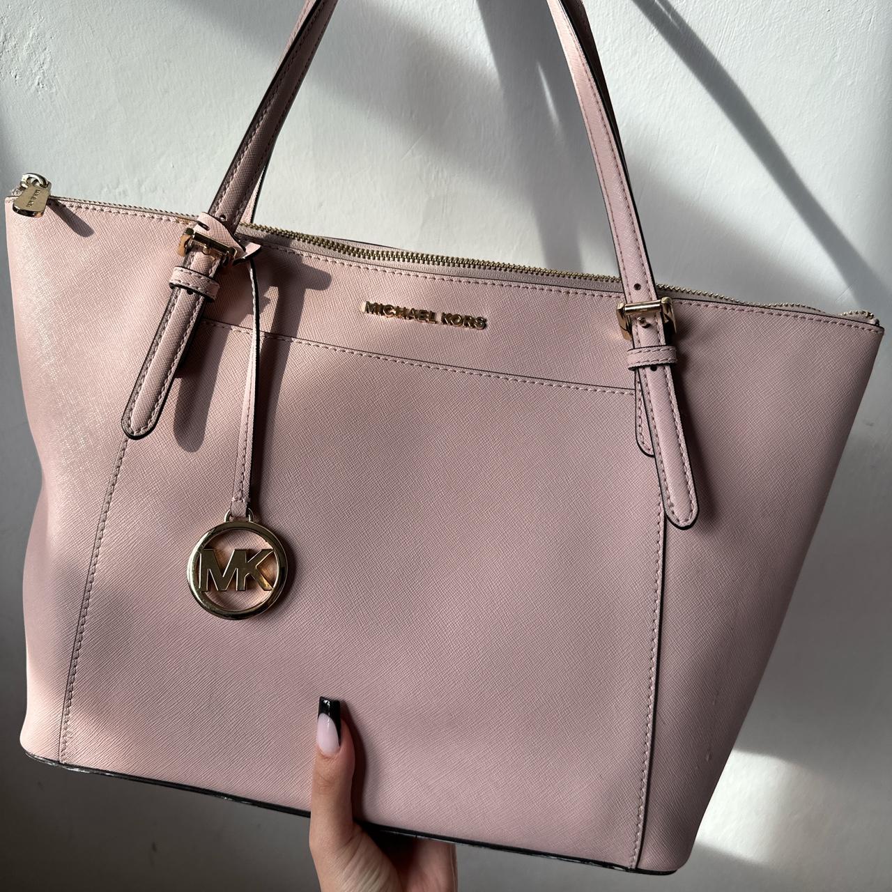Michael Kors baby pink tote purse | Pink tote, Tote purse, Purses