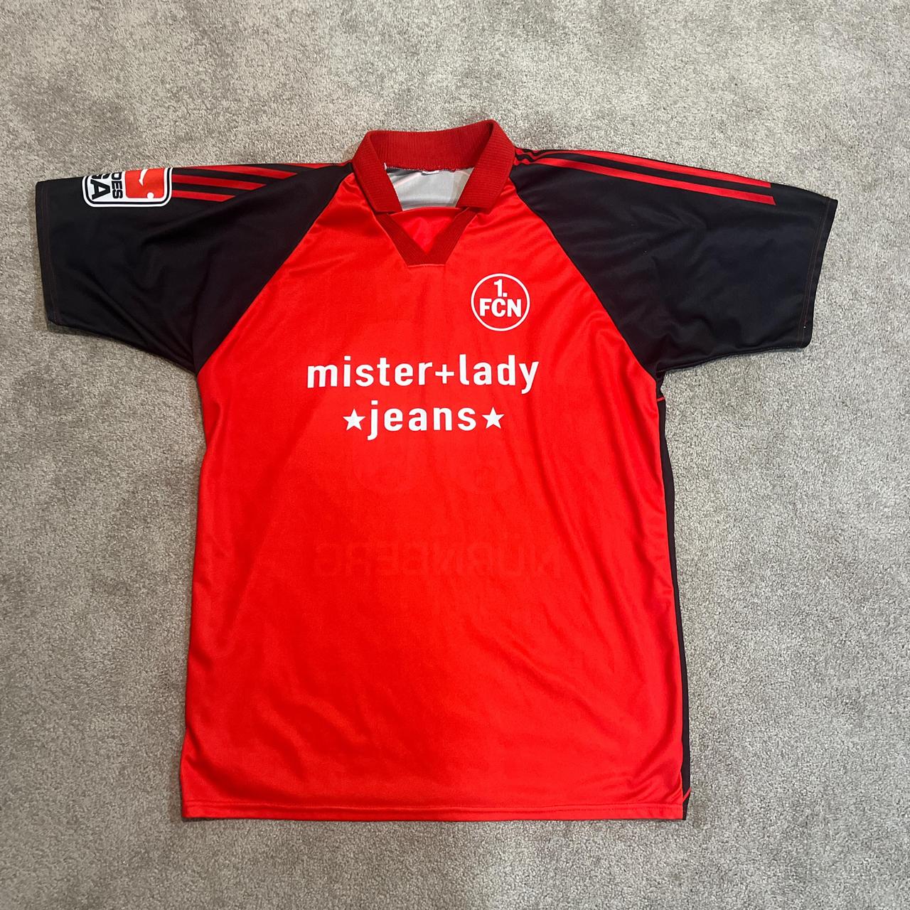 item listed by emberscloset_