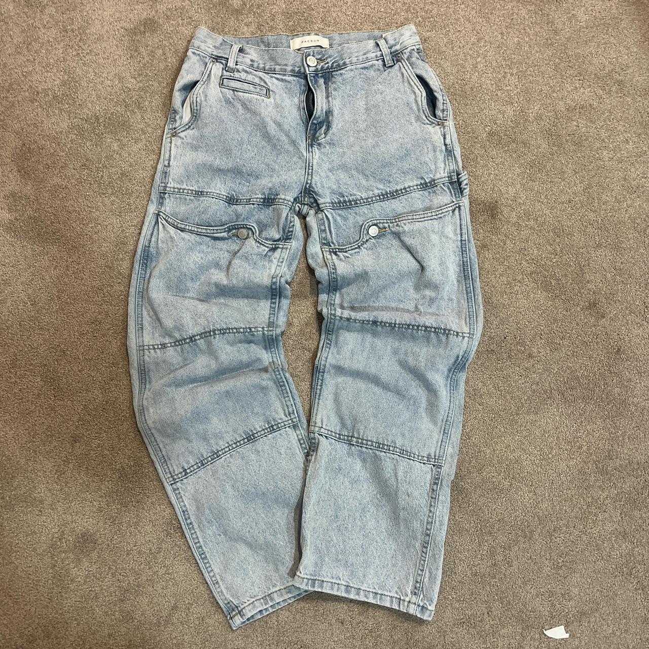 item listed by emberscloset_