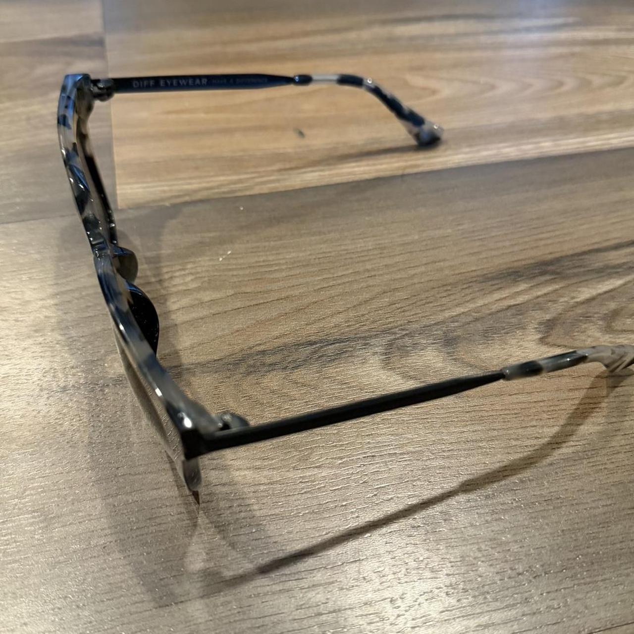 DIFF Women's Square Sunglasses - Black – Diff eye… - image 2