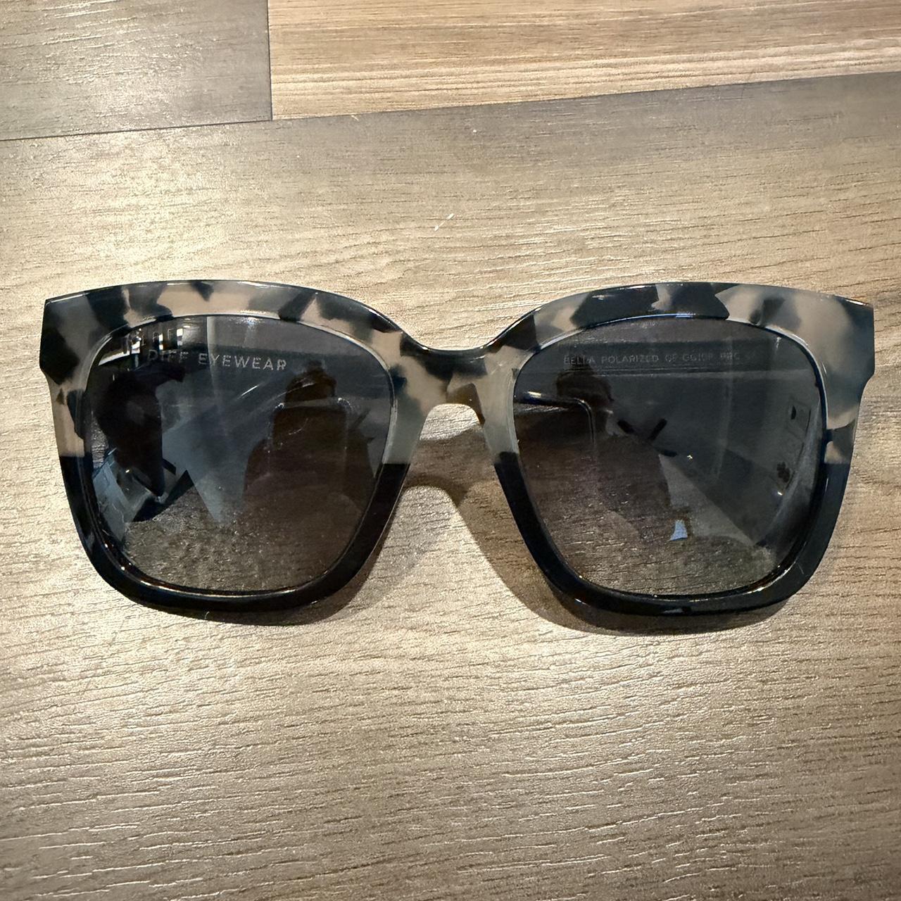 DIFF Women's Square Sunglasses - Black – Diff eye… - image 1