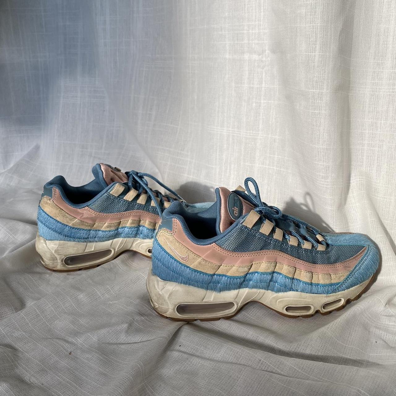 Air max 95 lx w smokey blue mushroom  and  clearance pink