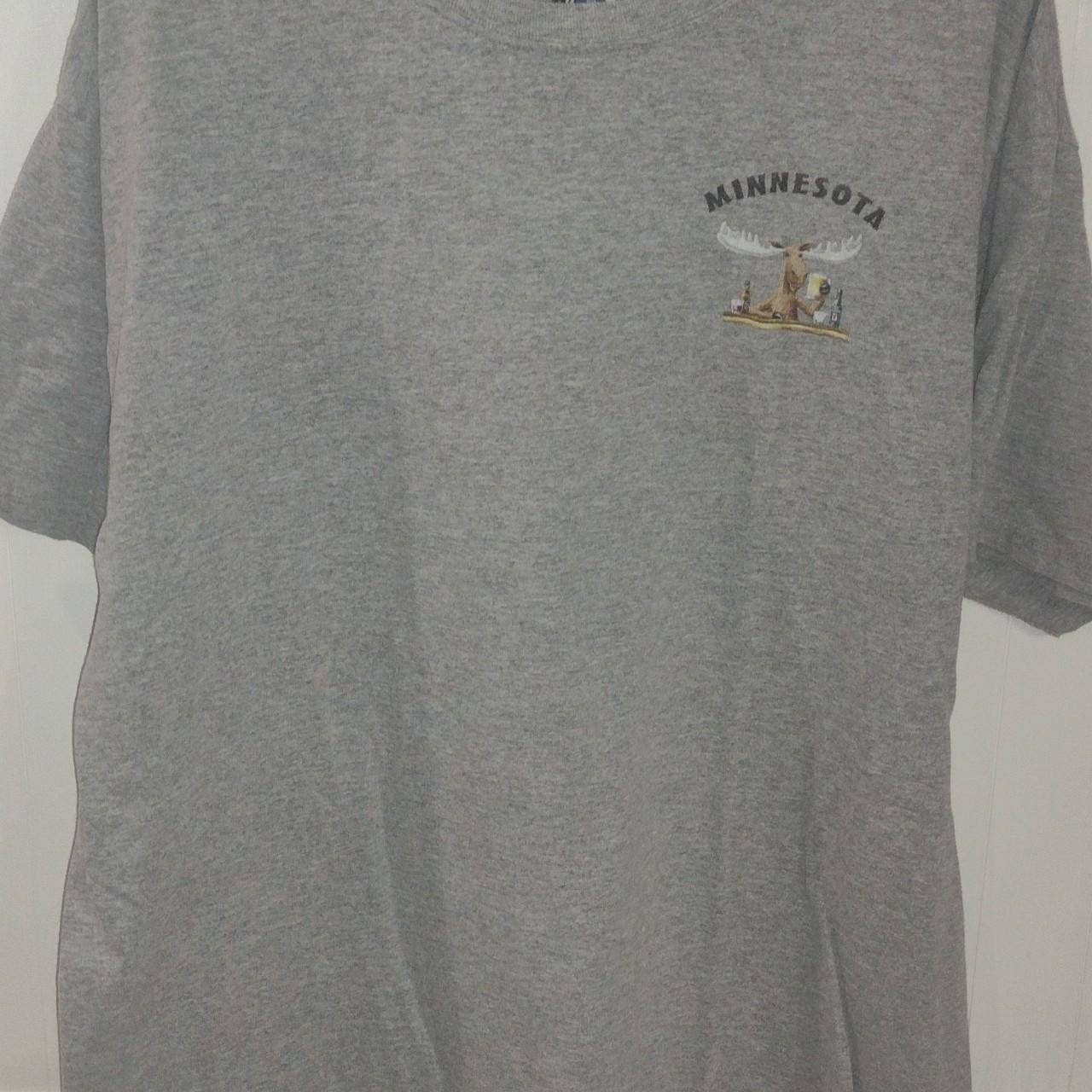 Duck and Cover Men's Grey T-shirt