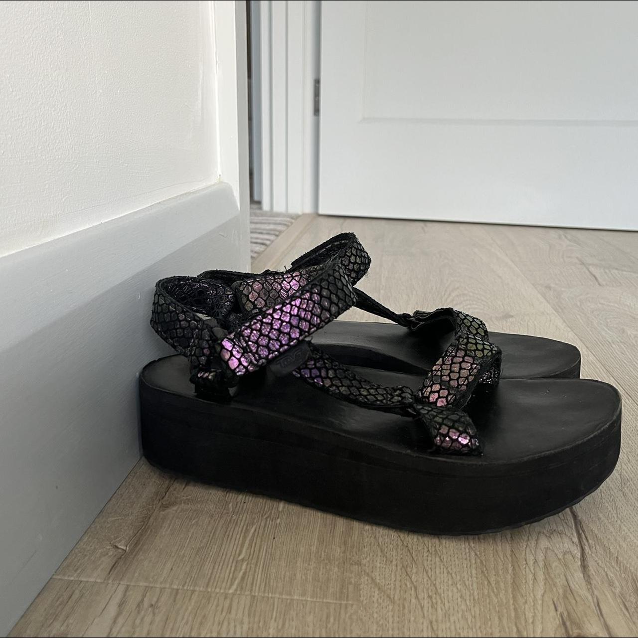 teva wedge heels