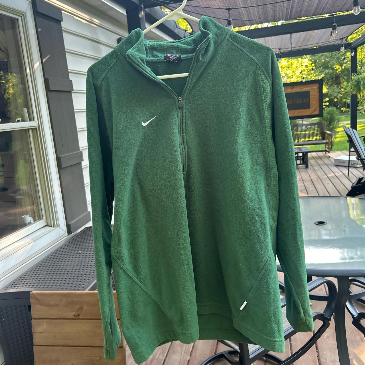 forest green nike sweatshirt