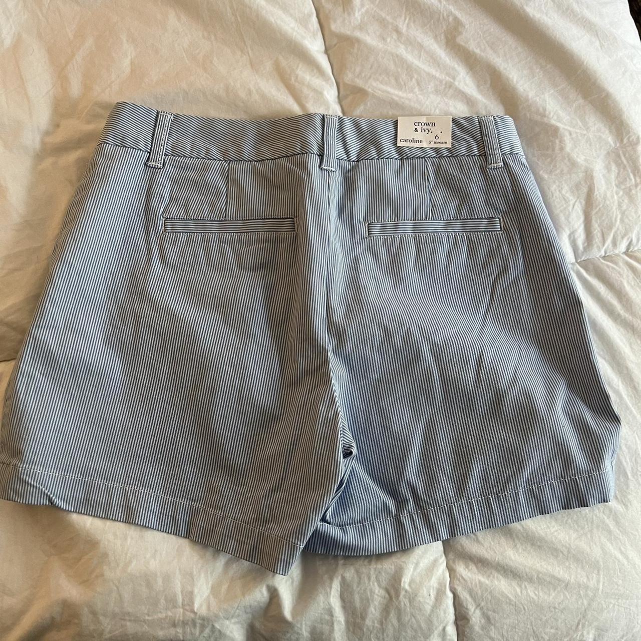 Belk Women's Navy and White Shorts Depop