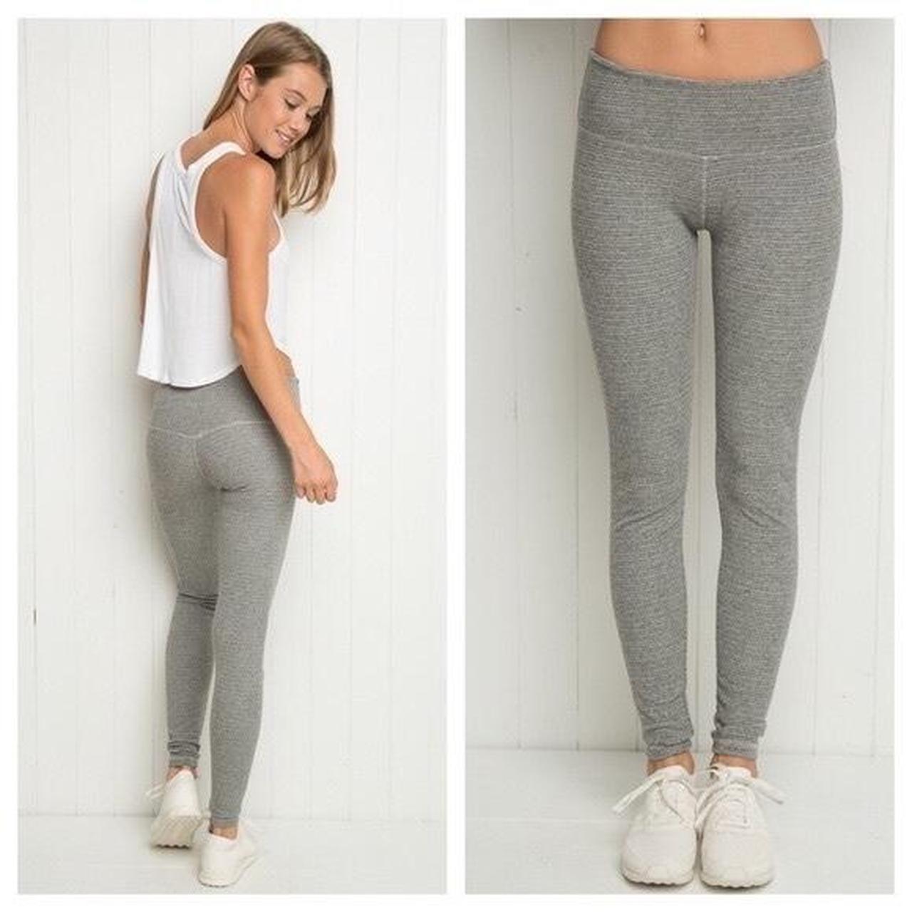 Brandy Melville - brandy melville agatha pants on Designer Wardrobe