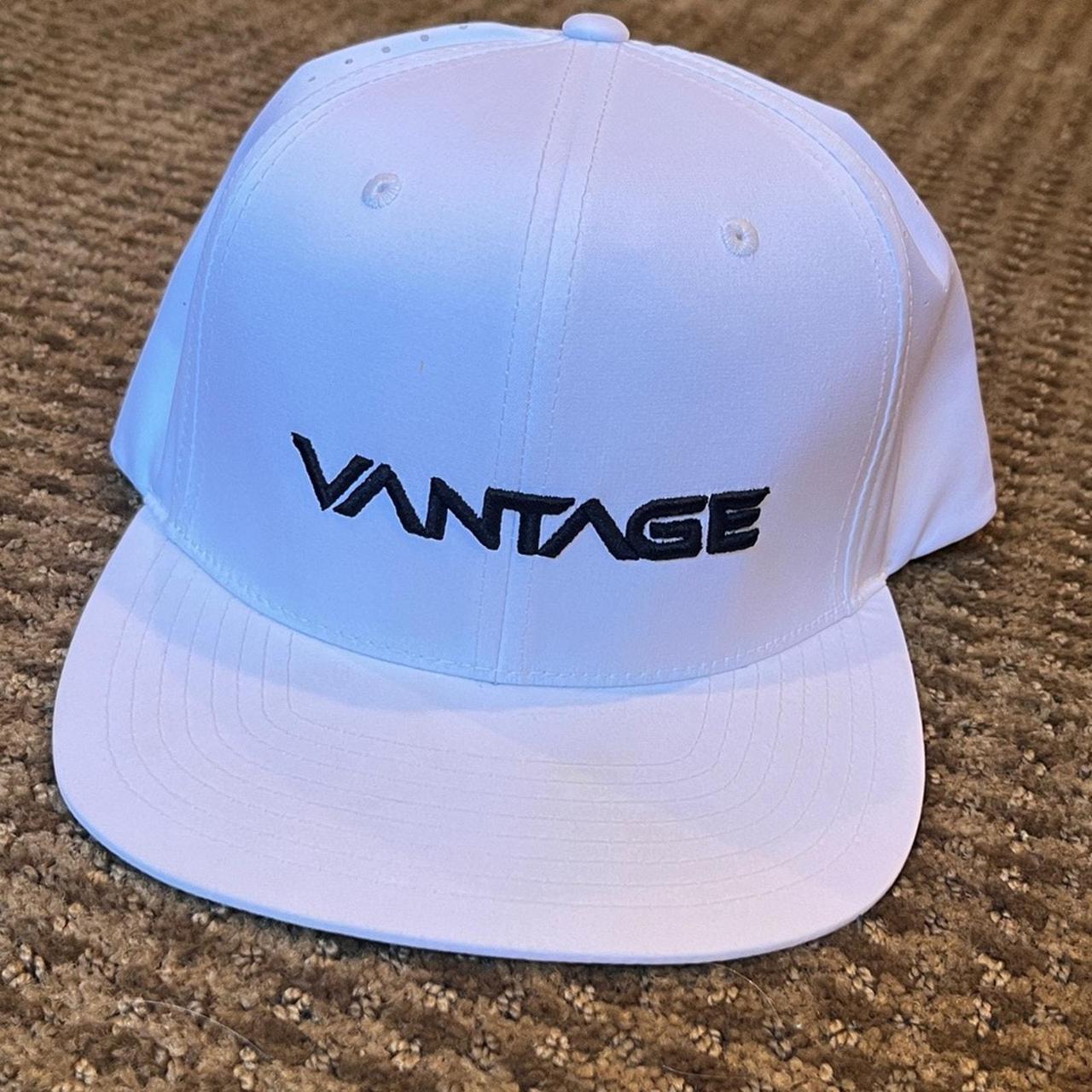 Source Unknown Men's Caps - White/Black – Vantage… - image 1