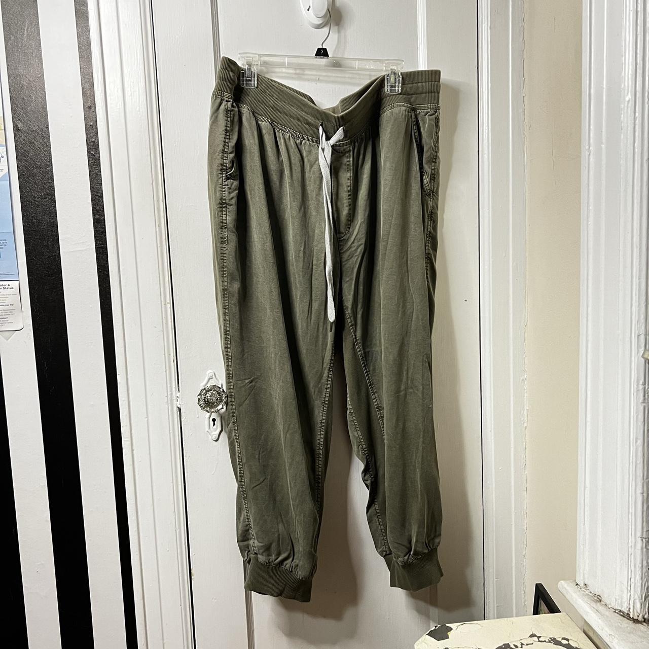 lightweight aerie joggers olive green, string tied... - Depop