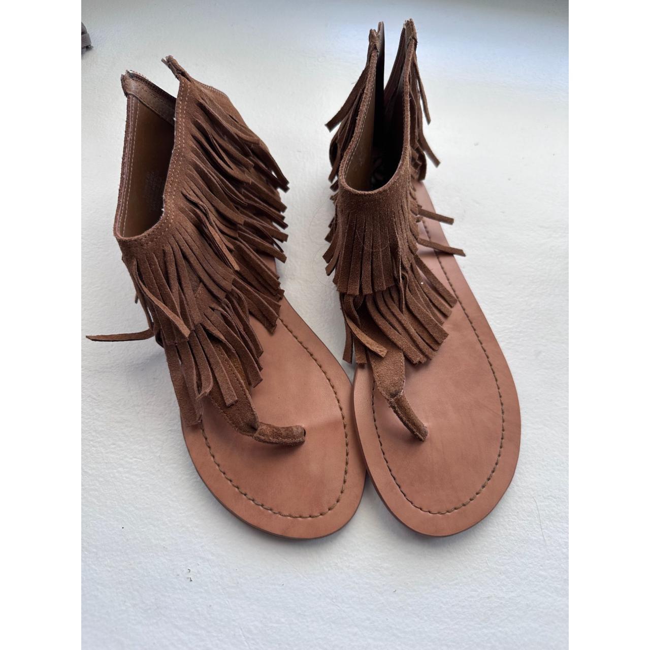 Steve madden hot sale fringe sandals