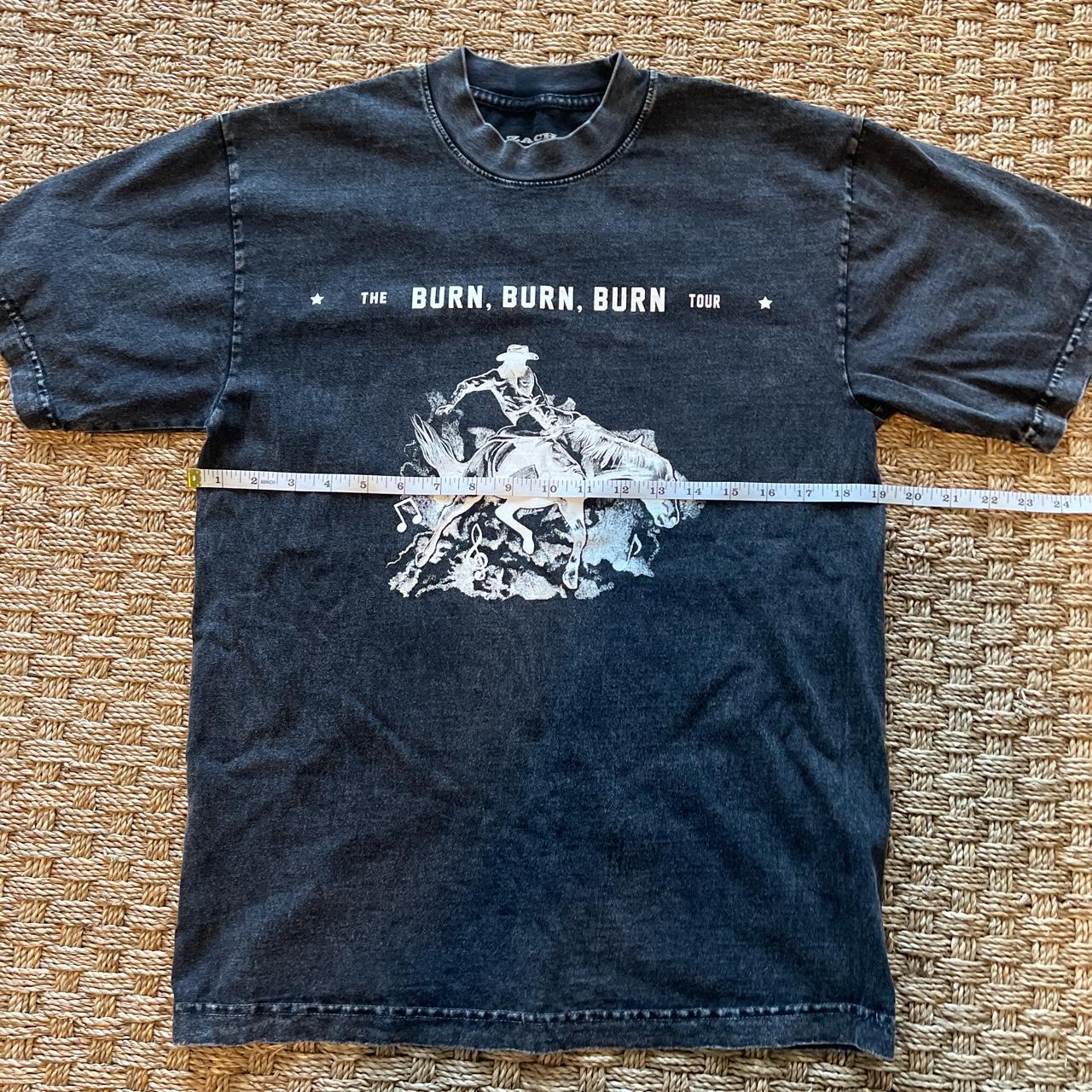 Zach Bryan official 2023 tour shirt Size... - Depop