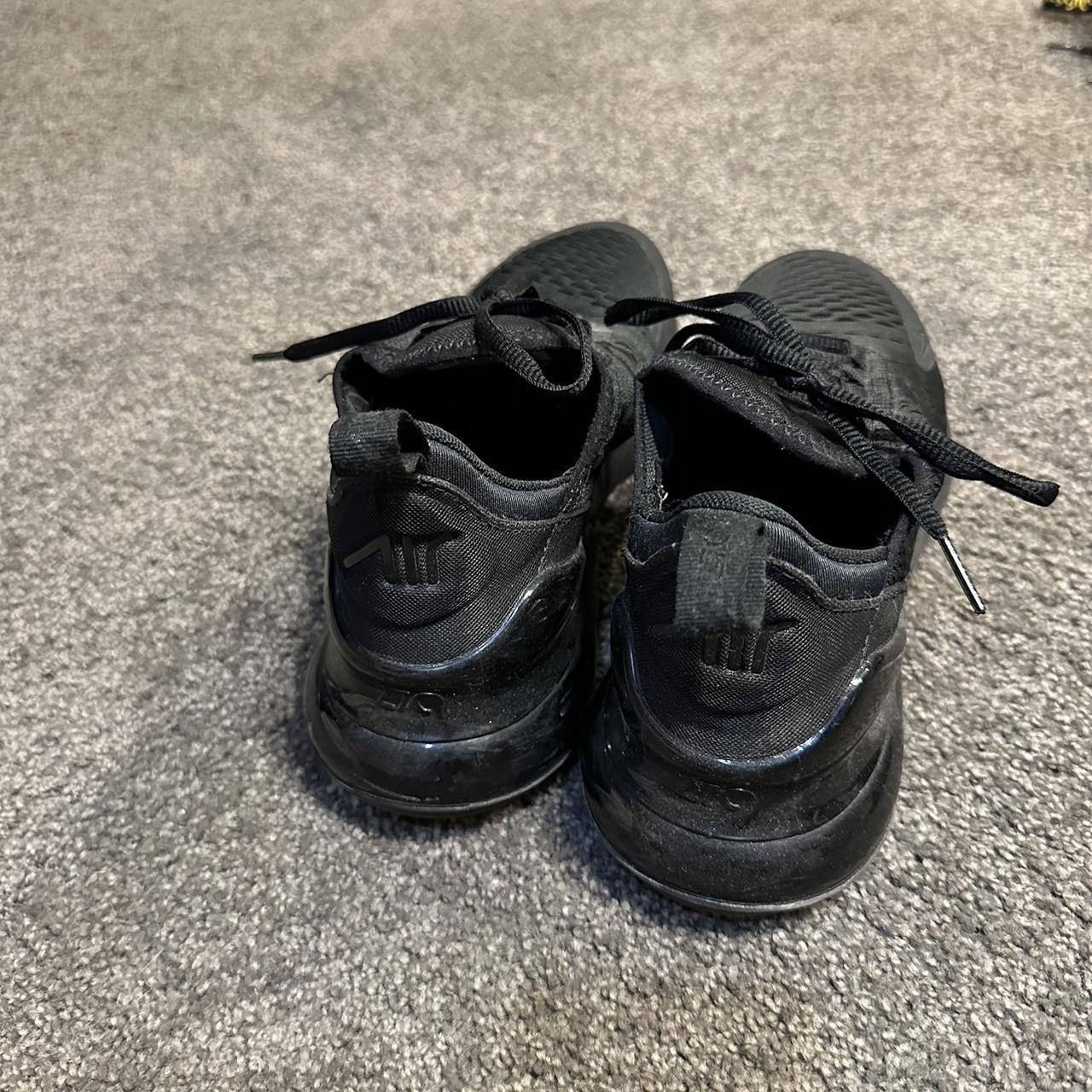 270s triple black