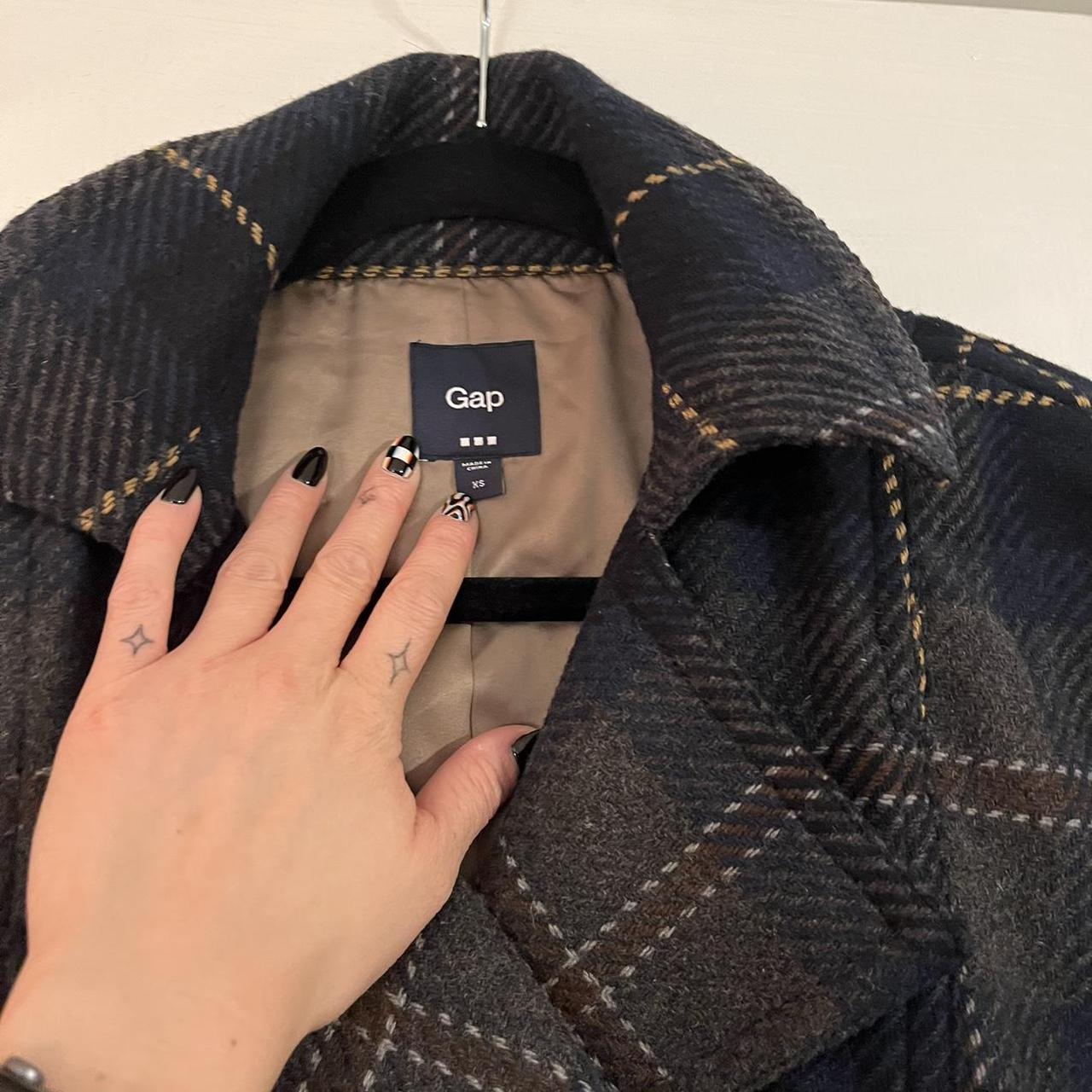 Gap Women's Navy and Grey Jacket Depop