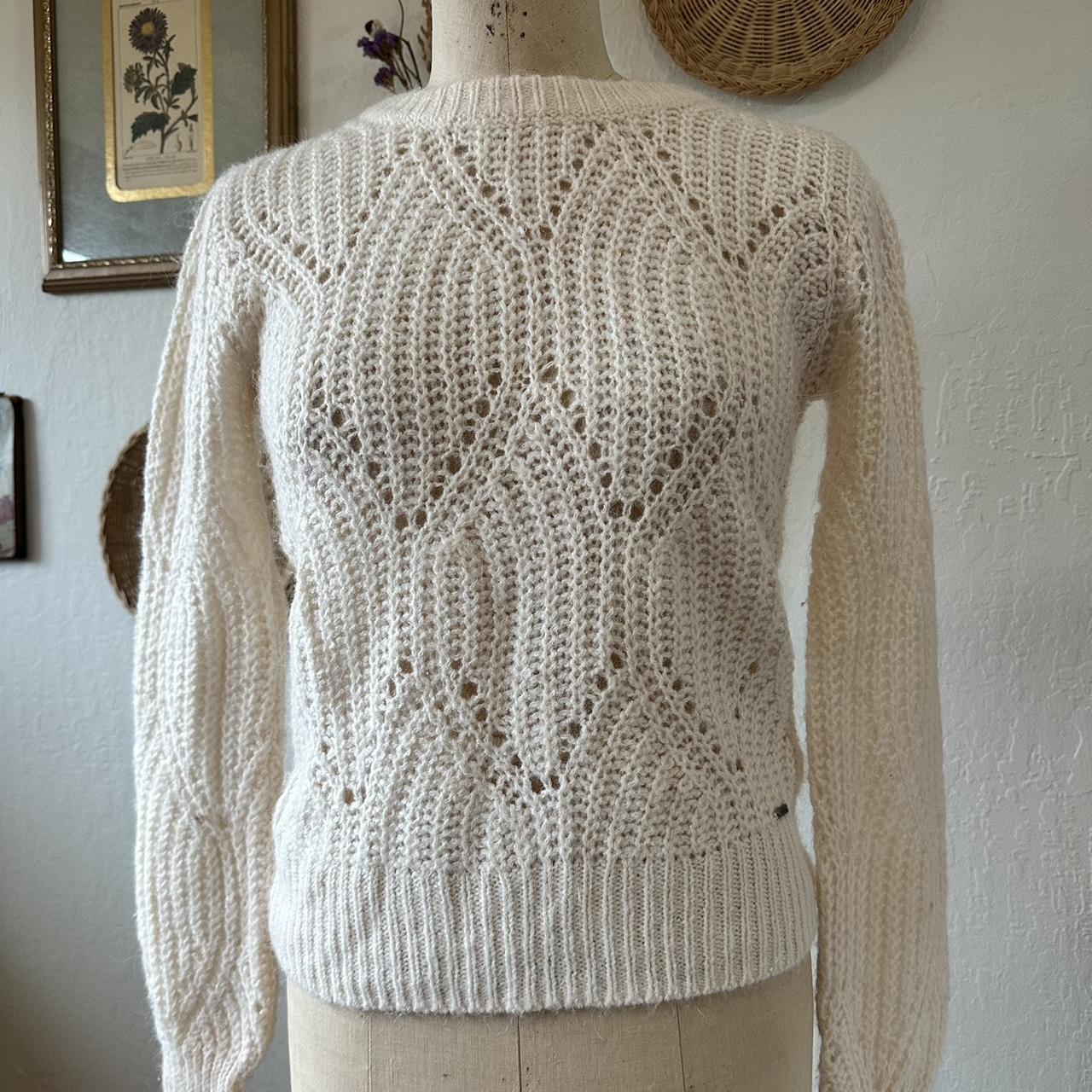 Abercrombie and Fitch knit cream color sweater... - Depop