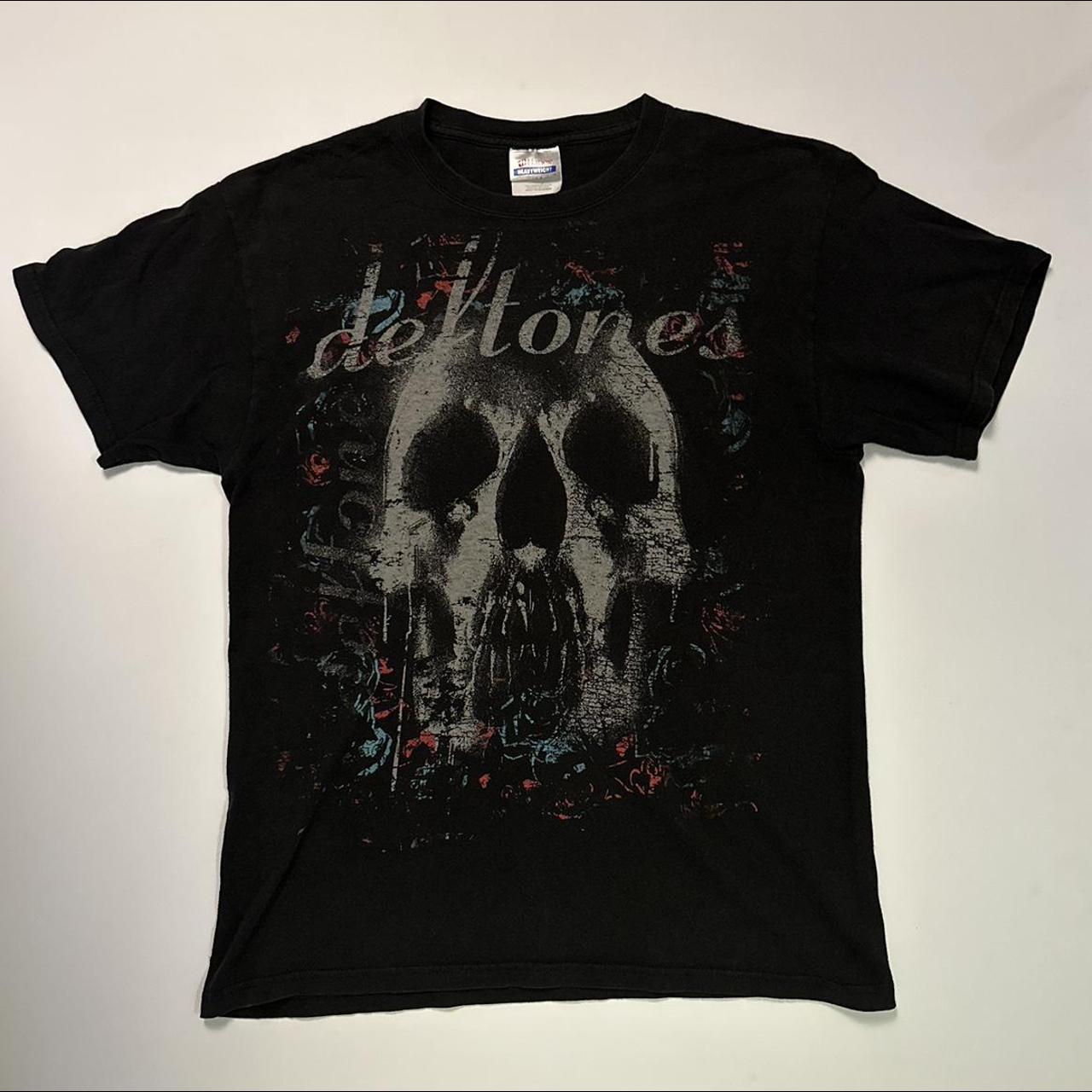 DEFTONES EARLY 2000s T SHIRT 20 x 28 - Depop