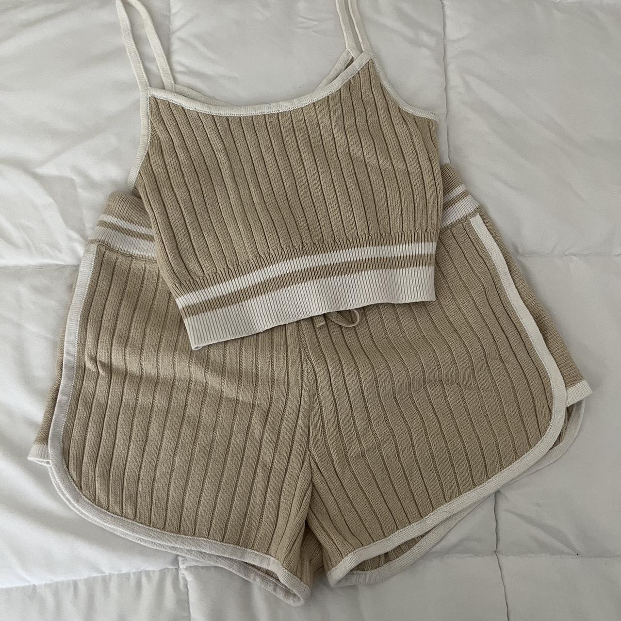 Super cute Lucky Brand lounge set. Bottoms are size... - Depop