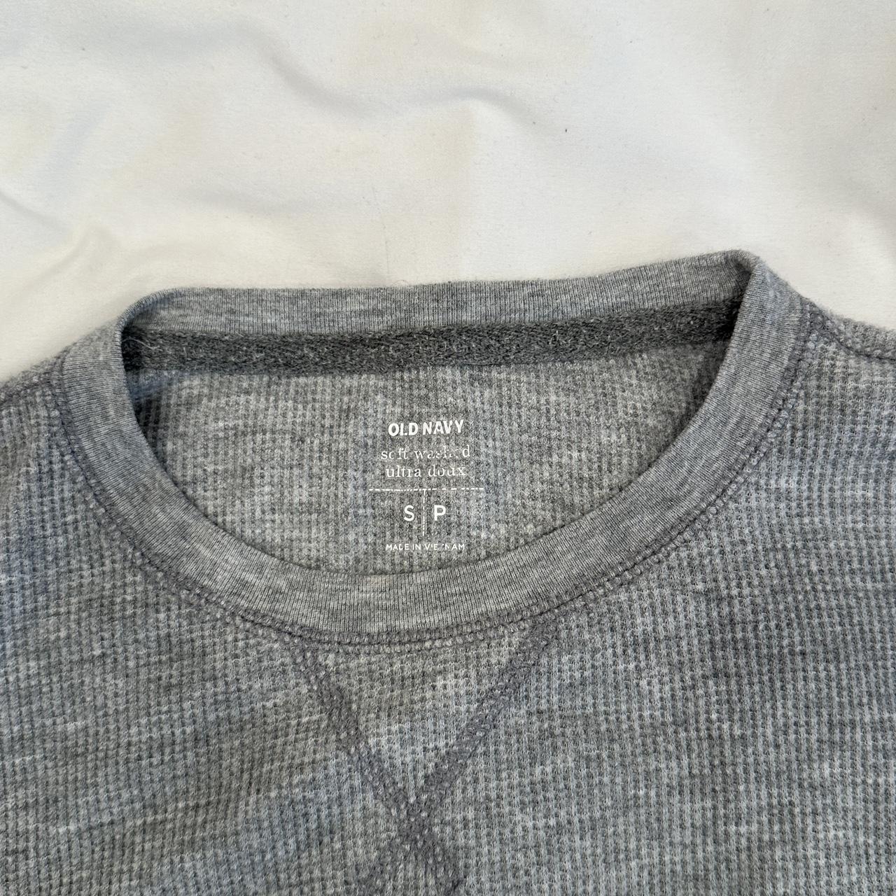 old navy white long sleeve