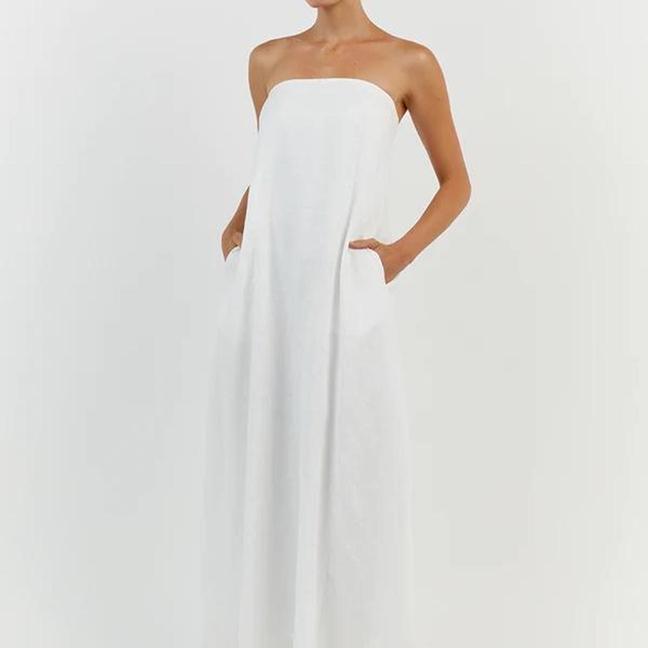 Selling Dissh Karney White Linen Strapless Dress... Depop