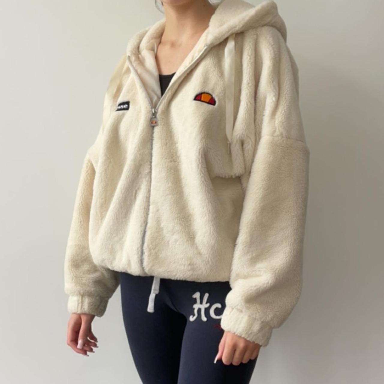 Oversized faux fur coat Ellesse white coat Hooded