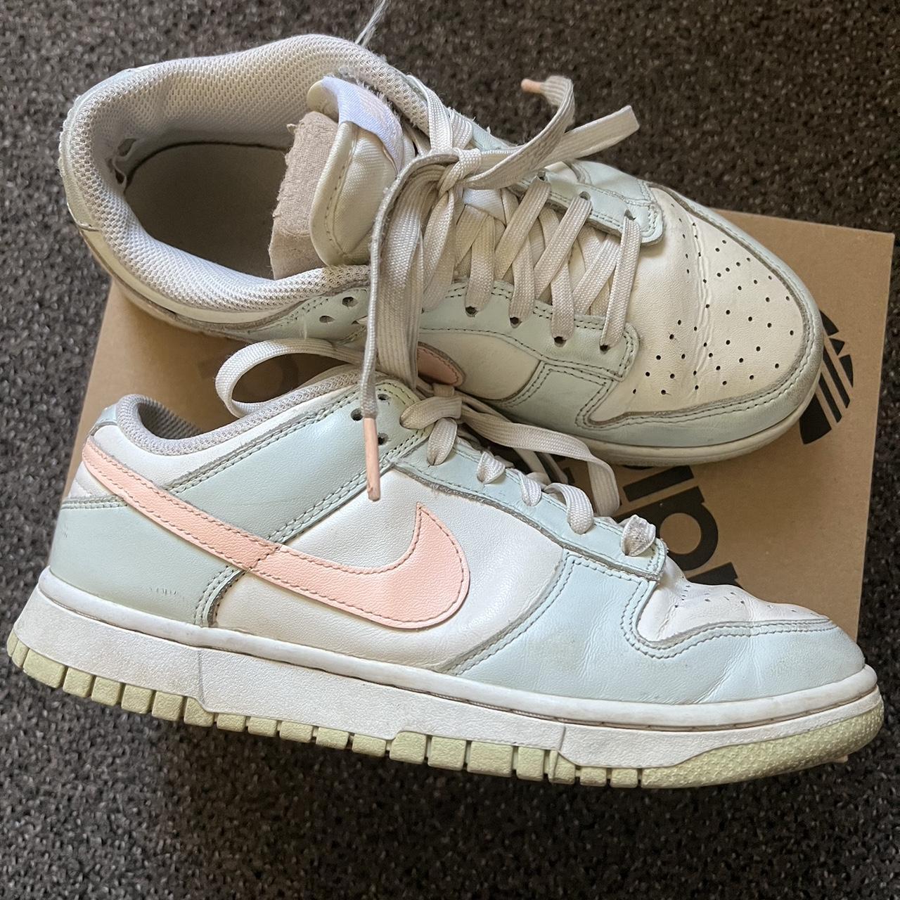 nike dunks sage green