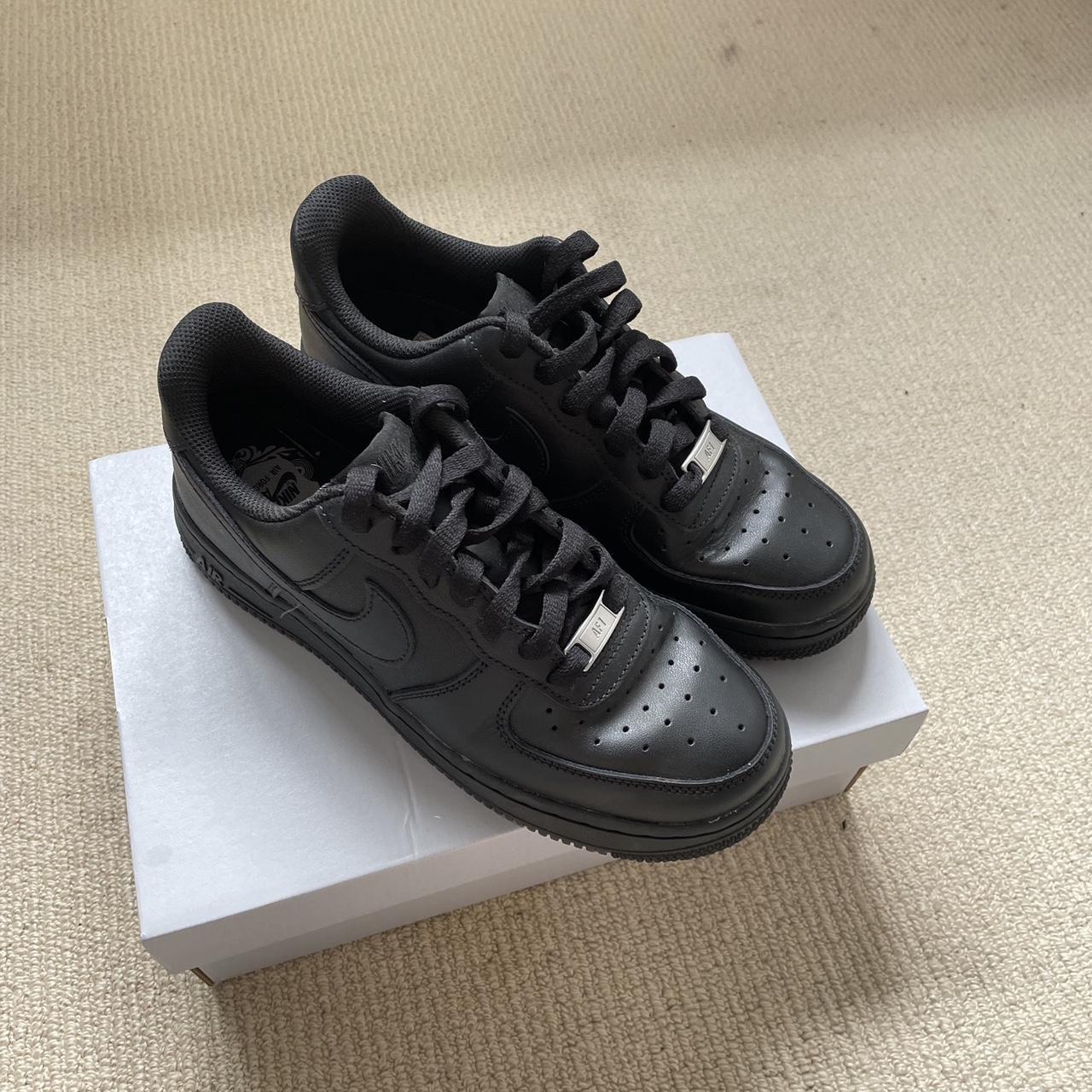 jd black nike trainers womens