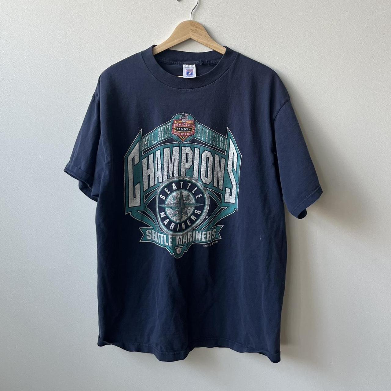 cool vintage mariners tshirt ! #mariners #vintage... - Depop