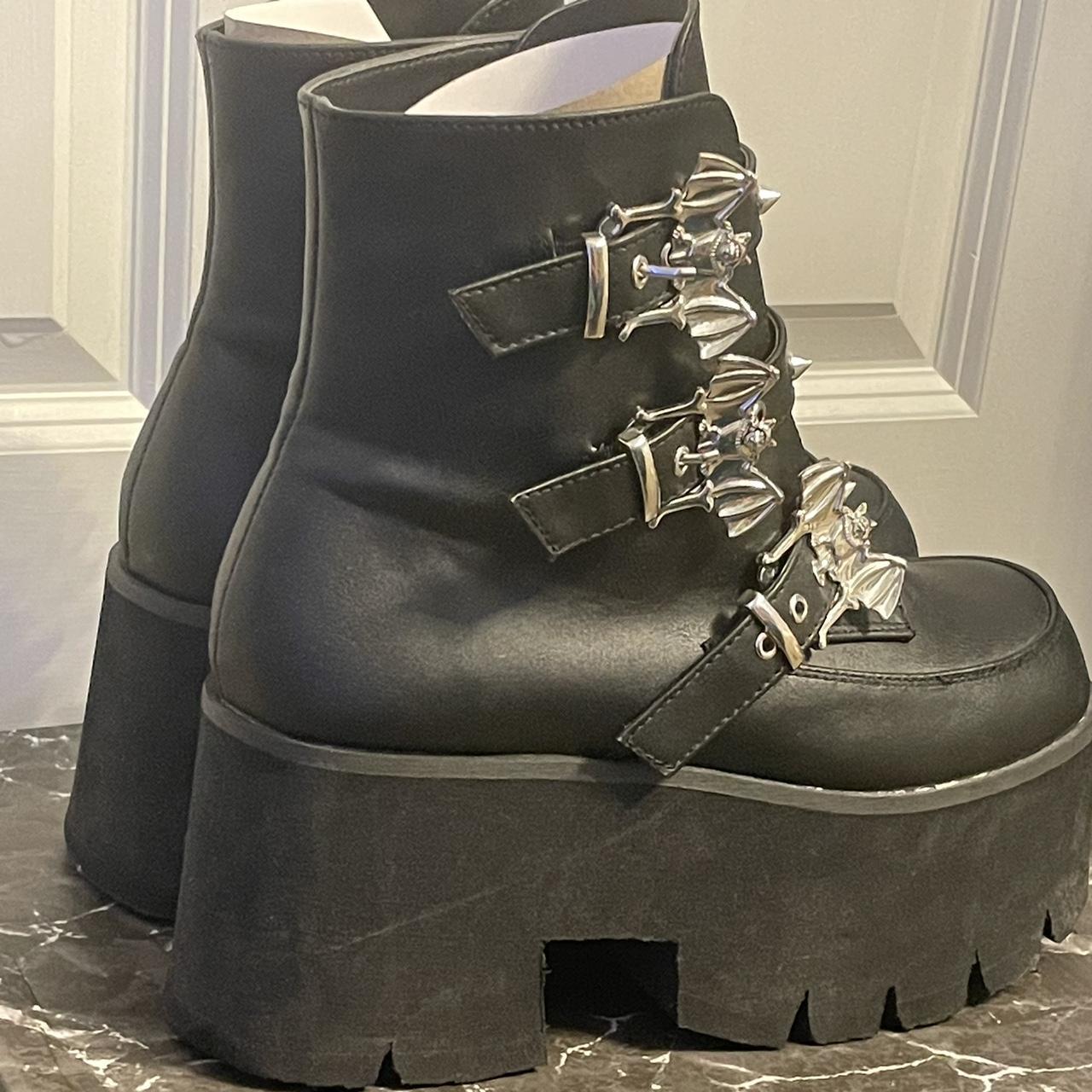 Demonia Women's Black and Silver Boots (2)