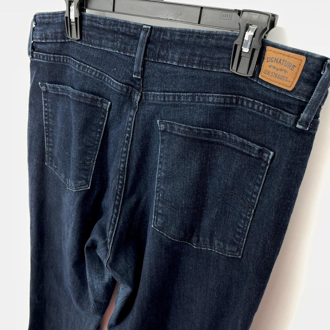 Levi signature jeans outlet for women