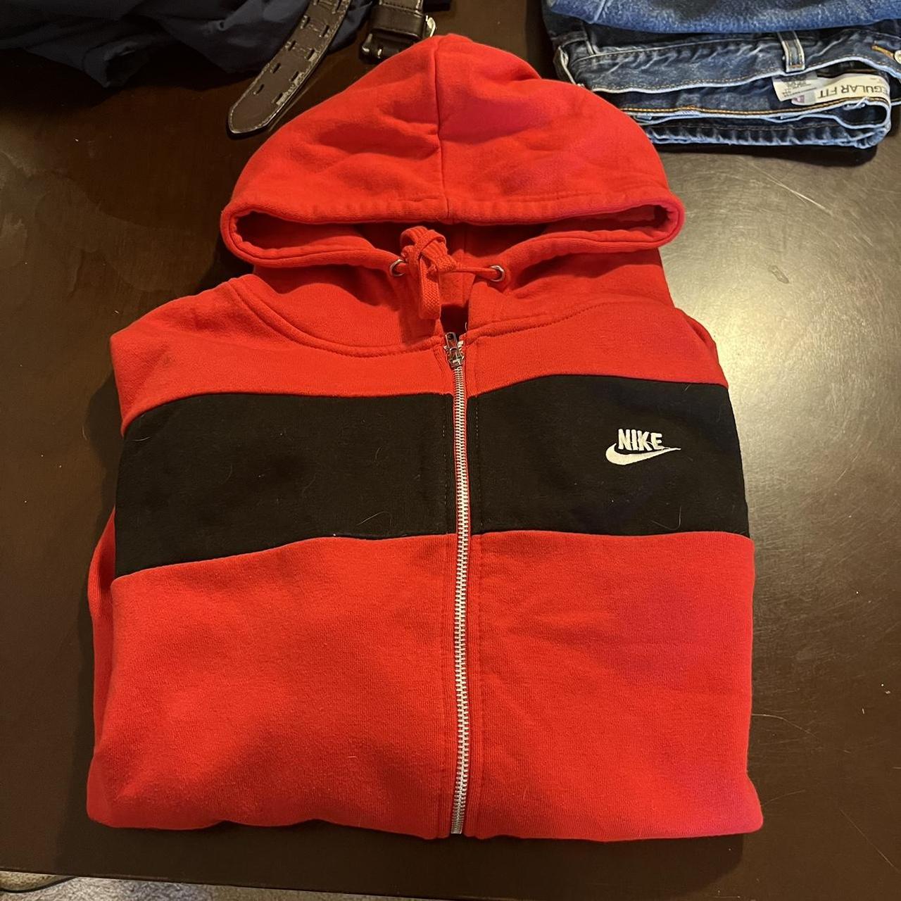 nike full zip reissue jacket in red