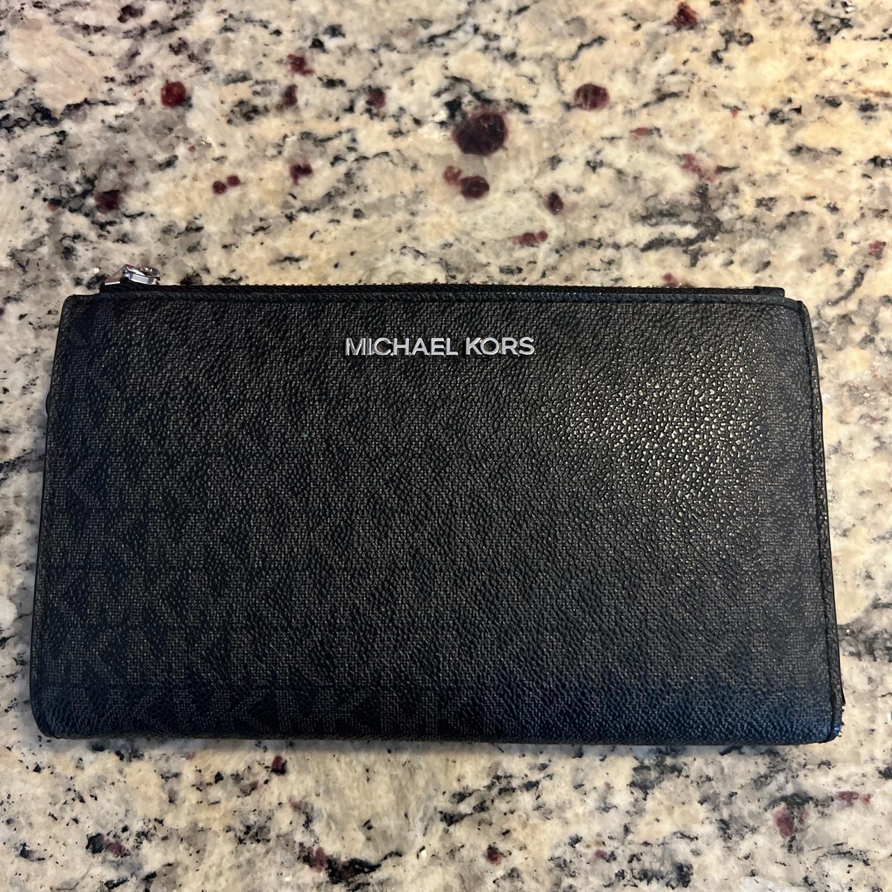 Michael Kors Women's Black Wallet-purses | Depop